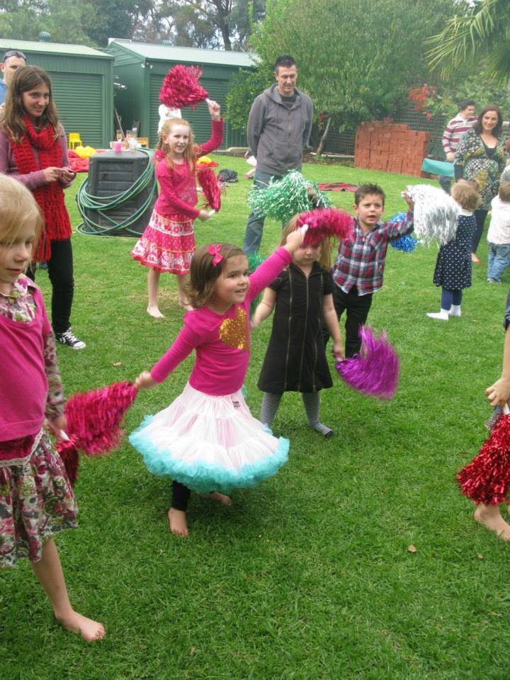 kids party entertainer Adelaide