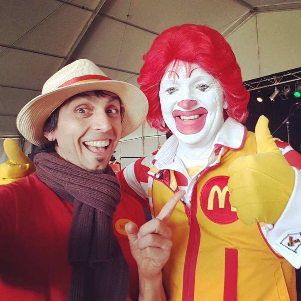 Mr Oopy Adelaide Bubble Show and Ronald McDonald at the Gawler Show